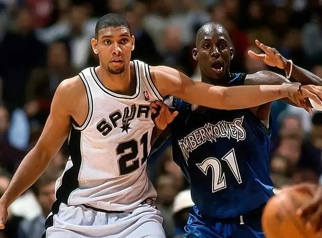 石佛的低语与狼王的咆哮：邓肯与加内特，谁才是真正的内线王者？